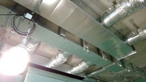 Вентиляция в офисе.  Приточно-вытяжная с рекуператором. Как сделать? 1 серия