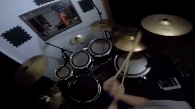 Drunk On Your Love- Brett Eldredge Drum Cover смотреть онлайн