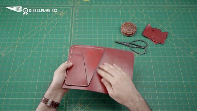 Leather iPad Cover DIY - Tutorial and Pattern Download смотреть онлайн