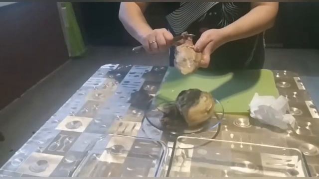 Русский холодец и заливное из языка. Russian jellied meat and aspic from the tongue. смотреть онлайн