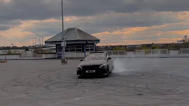 Mercedes c class w205 drift смотреть онлайн