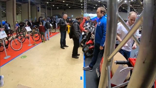 Реакция на наши мотоциклы смотреть онлайн