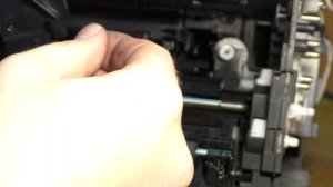 Kyocera FS-1025MFP — треск при включении