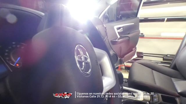 TAPICERÍA PARA TOYOTA FORTUNER EXPOLUJOS LA 30 смотреть онлайн