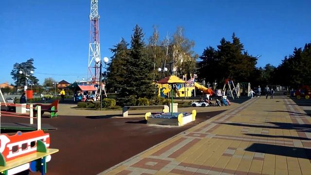г. Курганинск, прогулка смотреть онлайн
