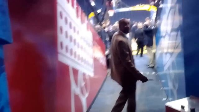 NBA Court-side Club Entrance @ Oracle Arena - LAL @ GSW (25/03/13) смотреть онлайн
