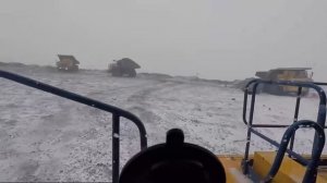 белаз 220т/15 минут в забое/ белаз занесло