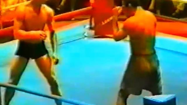 forum.mixfight.ru Эрик Оганов vs. Андрей Завьялов смотреть онлайн