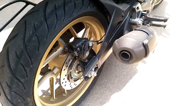 2018 Bajaj Dominar 400 Complete Review including engine, mileage, price, specifications смотреть онлайн