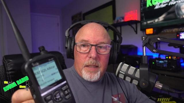 Icom ID-52 Review Attempt While doing the Paqui One Chip Challenge | Fail смотреть онлайн
