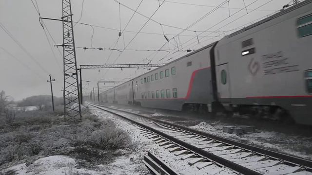 "Зимний Перестук Колёс" ЭП1М-760 с поездом № 28 Москва-Симферополь смотреть онлайн