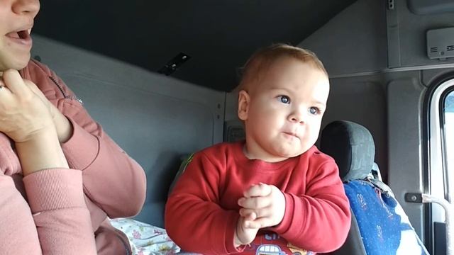 VLOG #45: Как растет малыш в путешествии? Вырос Макс 1 год и 1 месяц /Семья Саверченко смотреть онлайн