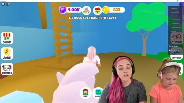 RYANS WORLD ROBLOX GAME! Kin Tin and Mom help Ryan Defeat Dark Titan! смотреть онлайн