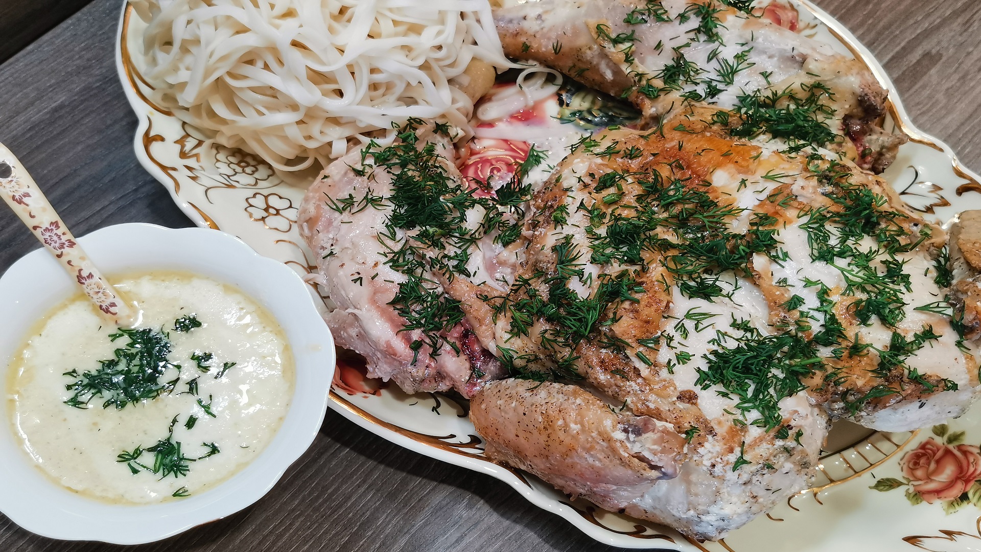 ЕСЛИ ГОТОВЛЮ КУРИЦУ ТО ТОЛЬКО ТАК. РЕЦЕПТ КУРИЦЫ КОТОРЫЙ НЕВОЗМОЖНО ИСПОРТИТЬ. БЫСТРО,ВКУСНО,ПРОСТО смотреть онлайн