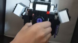 титаны из лего ( из скидки туалет )