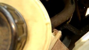 Как поменять термостат на Рено Логан, Рено Сандеро, Лада Ларгус, Дачия Логан