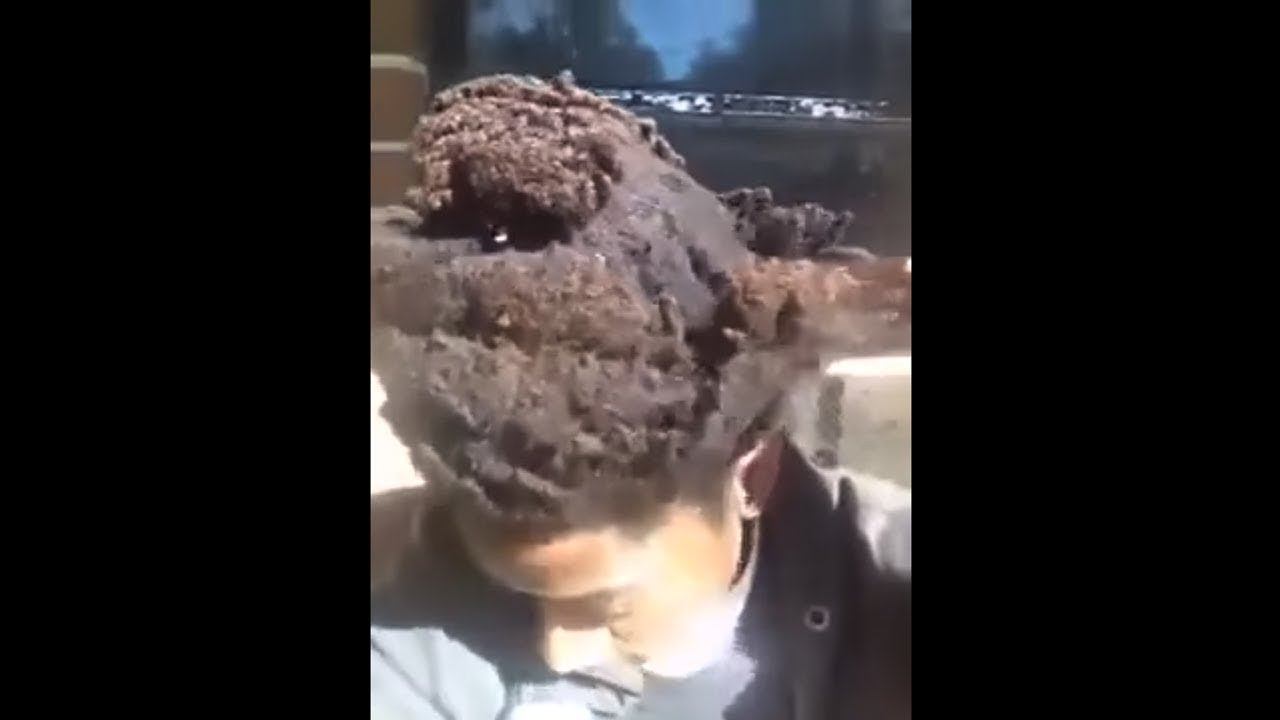 этот мальчик не мыл свою голову 3 года... смотреть онлайн