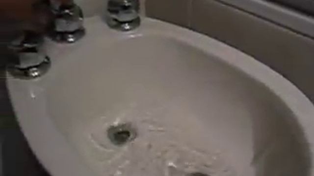How to operate a bidet смотреть онлайн