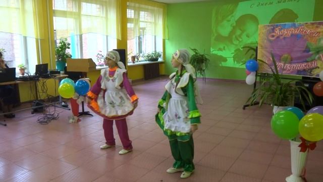 Йолдызлар-звездочки. г.Азнакаево 2017. Татарский танец. смотреть онлайн