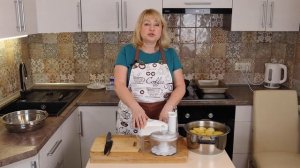 Запеканка из тертого картофеля с жареной грудинкой. Рецепт Картофельной бабки.