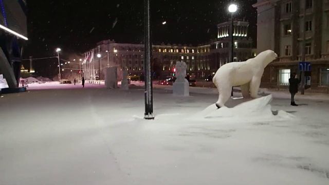 Норильск. ул. 50 лет Октября. 2022.12.02. Готовимся к Новому Году! смотреть онлайн