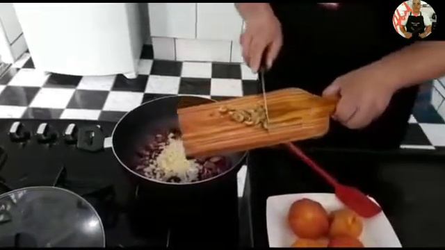 ovos rancheiro, como fazer o tomate pelado. смотреть онлайн