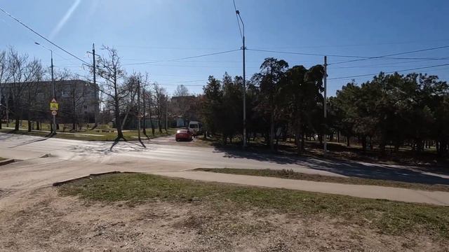 ПЕШКОМ ПО СЕВАСТОПОЛЮ. МИКРОРАЙОН УЛИЦЫ ЖИДИЛОВА. ФЕВРАЛЬ 2024. #севастополь #крым смотреть онлайн