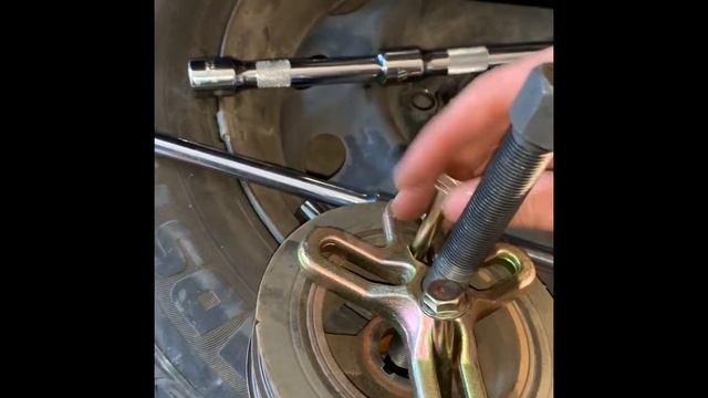 Timing belt replacement Toyota corolla 1998 1.6L DIY @ home смотреть онлайн