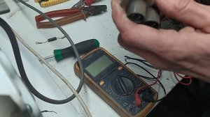 Микроволновка Samsung  работает(крутит), но не греет