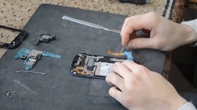 Ремонт смартфона смотреть онлайн