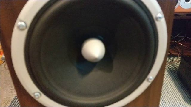 Scanspeak,peerless,morel Diy Speakers Test With Deezer Hifi
