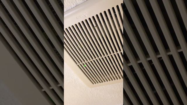 Delta Breez SLM70 Slim 70 CFM Exhaust Fan Noise - 2 sones смотреть онлайн