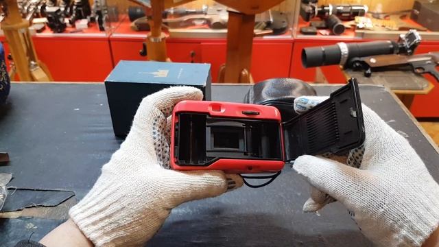 Фотоаппарат пленочный 135 No neim Красный смотреть онлайн