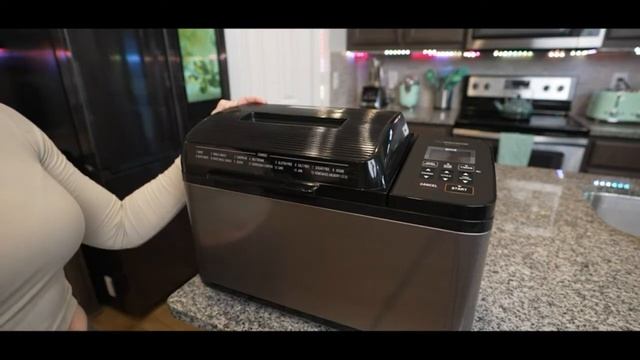Zojirushi BB-PDC20BA Home Bakery Virtuoso Plus Breadmaker Review смотреть онлайн