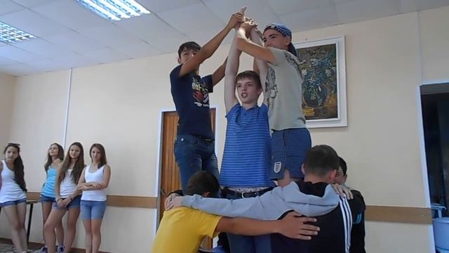 Мероприятие, эйфелевая башня смотреть онлайн