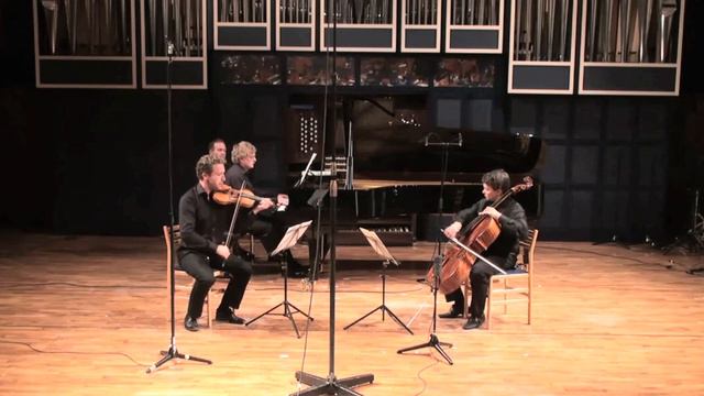 Arno Babadjanian: Piano Trio Lagerspetz,Bowman,Ylonen, live SMKS Denmark Festival смотреть онлайн