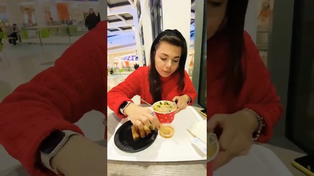 Мукбанг Вьетнамский суп Фо ? смотреть онлайн