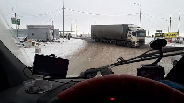 Сделал небольшой обгрейд по дороге своего коня смотреть онлайн