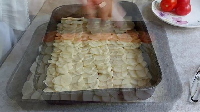 ?Уютные моменты. Куриное филе с картошкой и помидорами. Шью чехол на кухонный стул. смотреть онлайн