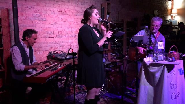 Heartless - Kanye West (Cover by One Paper Crane) смотреть онлайн