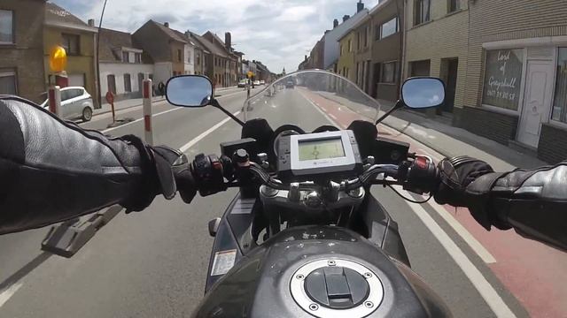 De Gaasbeek à Braine-le-Château / Suzuki 1250 Bandit