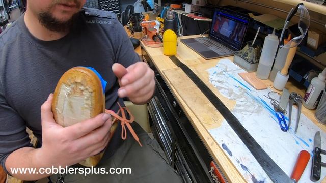Nike Custom Boots get Resoled with a Vibram Teton Hiking soles- One of a kind Nikes смотреть онлайн