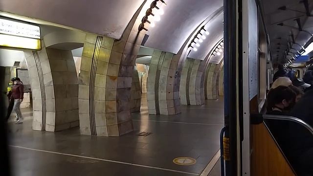 81-714 #9651, ст.Голосеевская-ст.Площадь Льва Толстого, г.Киев смотреть онлайн