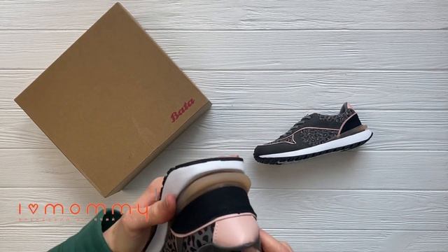 Кросівки для дівчинки від Bata смотреть онлайн