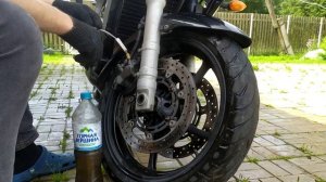 Замена передних колодок своими руками Yamaha FZ6S