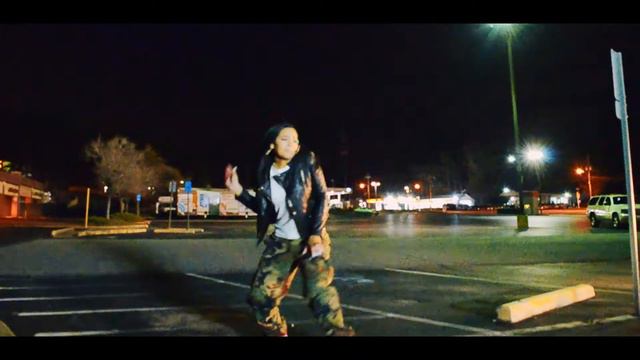 Ricci Bitti Official Music Video "Ooh Wooh". смотреть онлайн