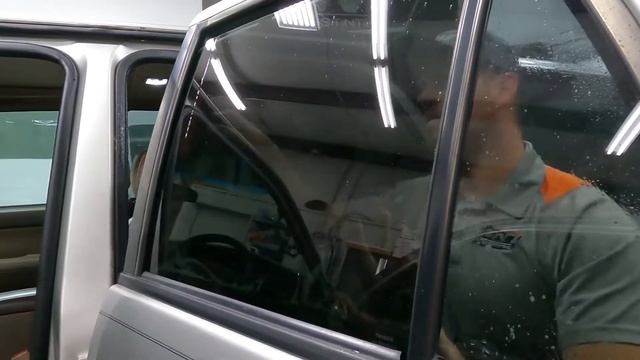 2001 Toyota 4Runner Window Tint Install смотреть онлайн