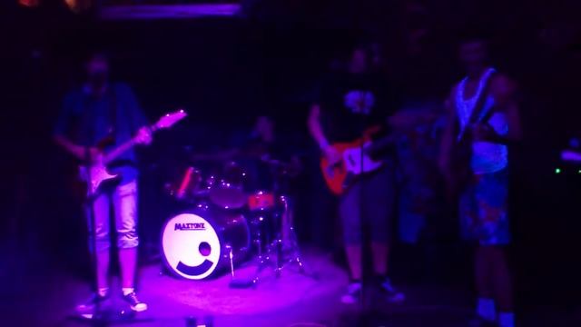 Lucky Strike-Страна(Live Wild Club) смотреть онлайн