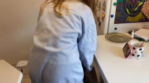 ВЛОГ: Утренняя рутина. Кира обиделась , что я ее выгнала в школу.