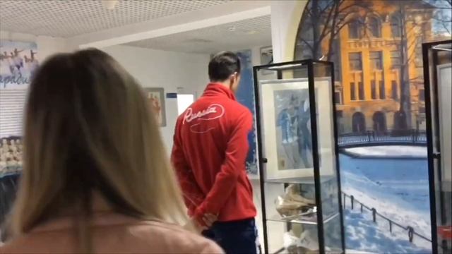 Экскурсия по УТЦ "Новогорск" с Ксенией Ахантьевой и Валерием Колесовым смотреть онлайн